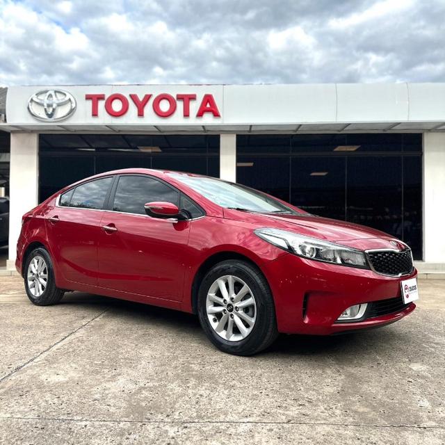 Foto CERATO FLEX SEDAN ST 4X2 AUT 