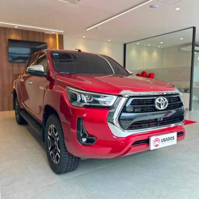 Foto HILUX D/C 4X4 SRV MEC.