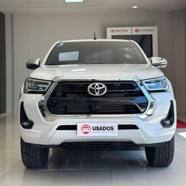 Foto HILUX D/C 4X4 SRV MEC