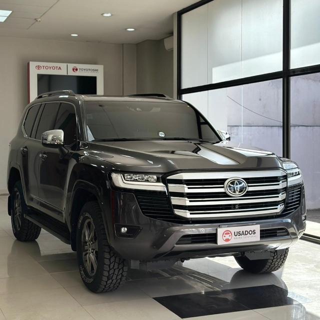 Foto LAND CRUISER 300VX