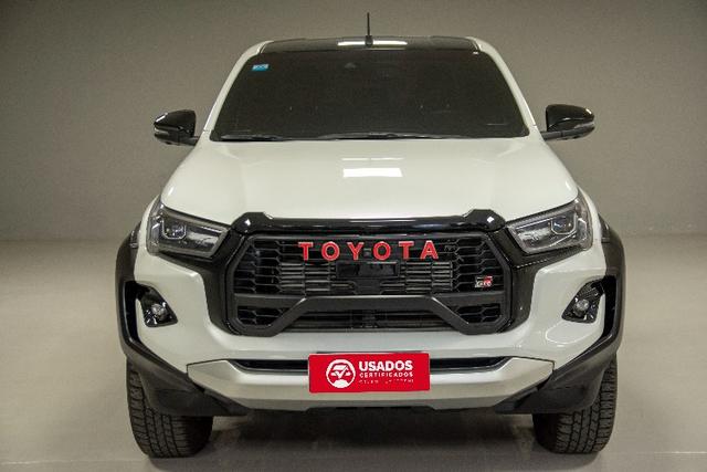 Foto TOYOTA HILUX D/C 4X4 GR-S AUT.