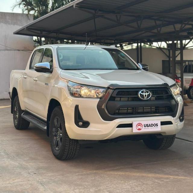 Foto HILUX D/C 4X4 SR AUT