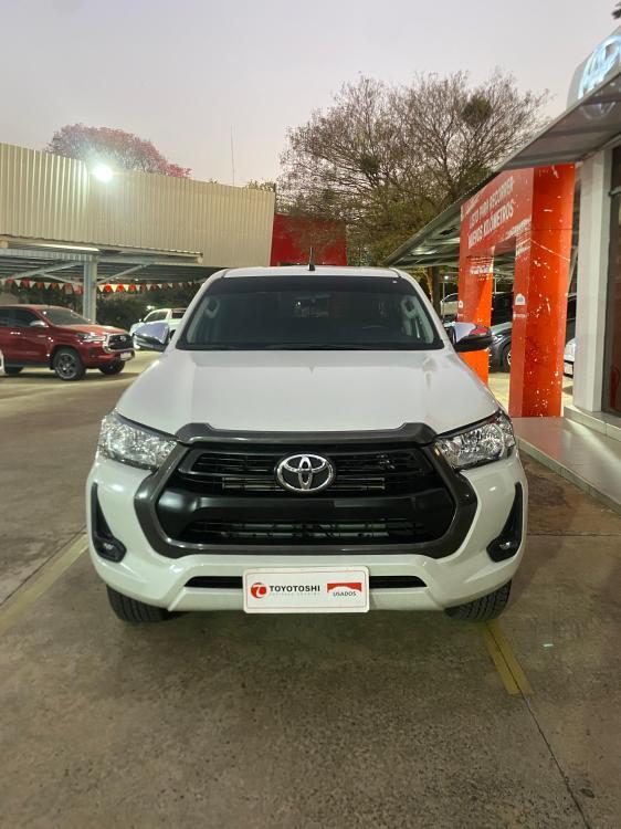 Foto TOYOTA HILUX D/C 4X4 SR AUT.