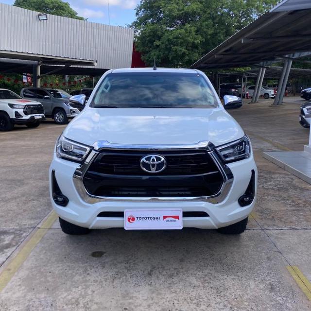 Foto TOYOTA HILUX D/C 4X4 SRV MEC.